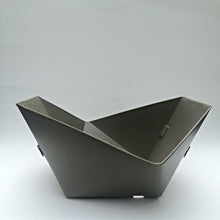 Load image into Gallery viewer, CHADA - Modular Planter - Brown
